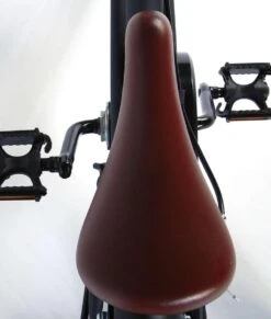 Volare Black Cruiser Kinderfiets - Jongens - 16 Inch - Zwart - 2 Handremmen -Fietsenwinkel 1020x1200