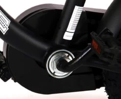 Volare Black Cruiser Kinderfiets - Jongens - 12 Inch - Zwart - 2 Handremmen -Fietsenwinkel 1200x984